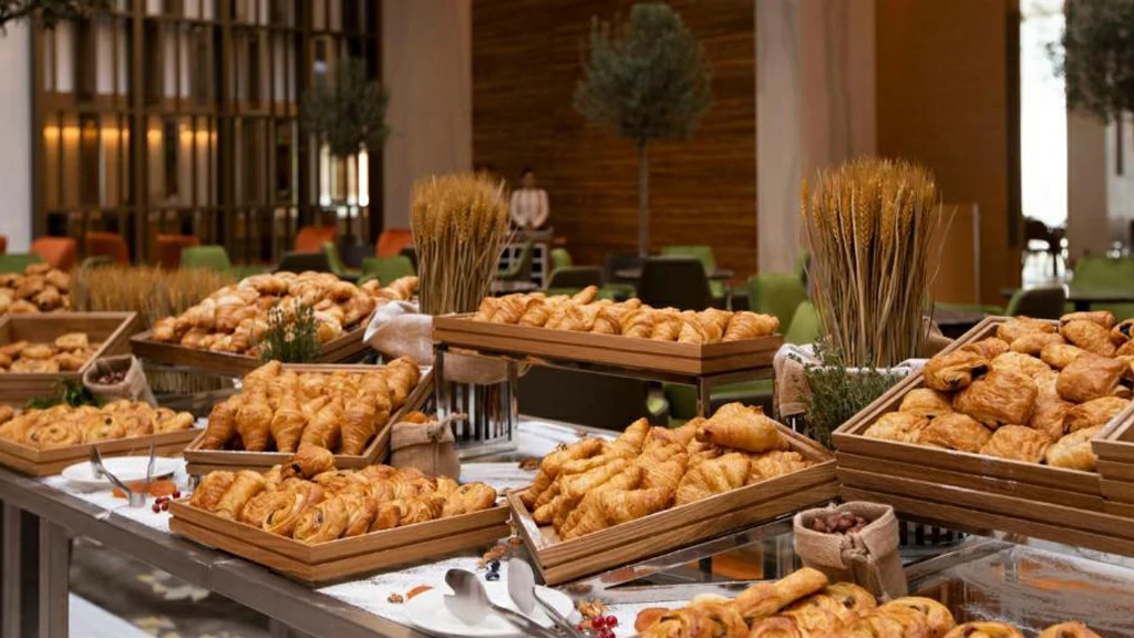 هتل گرند کازموپولیتن دبی